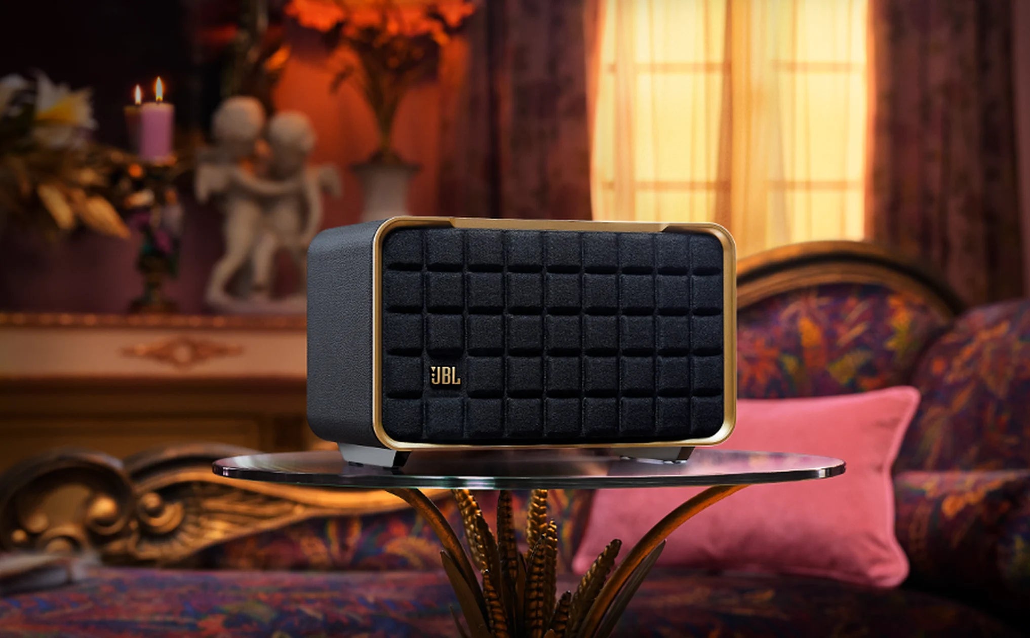 JBL Authentics 200